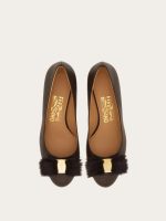 Ferragamo Vara block heel pump - Image 7